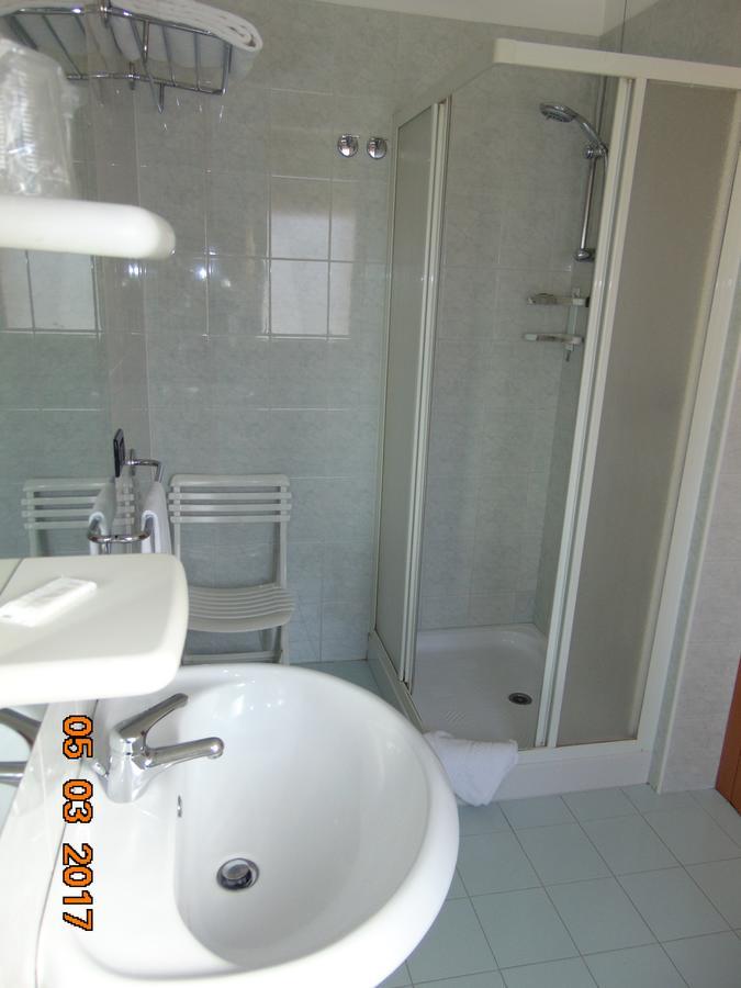 Hotel Mazzocchetti Citta Sant'Angelo Exteriör bild